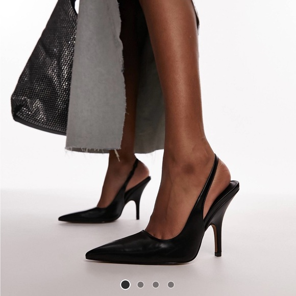 Heels - Picture 2 of 3